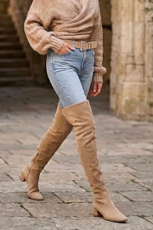 Handcrafted women's comfortable and elegant custom-made thigh-high boots in premium tan beige leather. Low block heels. Round toe. Perfect for elevated everyday style. 
                Choose from our luxurious collections of leather and fabric to perfectly match your thigh-high boots to your outfits. - Florence KOOIJMAN